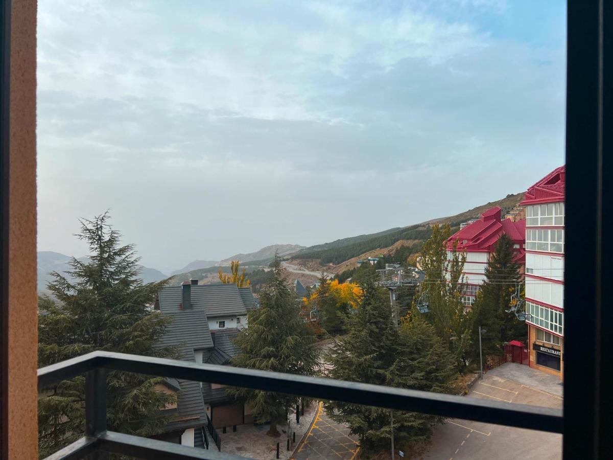 Apartamentos A Vivir Sierra Nevada 3000 Bagian luar foto